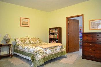 مانهاتن Lazy T Ranch Guest House المظهر الخارجي الصورة