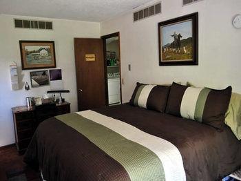 مانهاتن Lazy T Ranch Guest House المظهر الخارجي الصورة